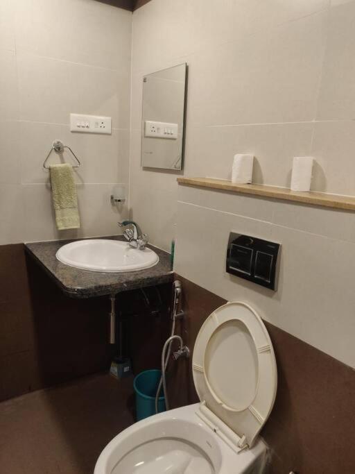 Chillx Comfort Stay 2Bhk Luxury Apt Arpora Zewnętrze zdjęcie